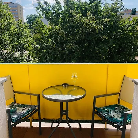 Centrum Wyzwolenia Apartman *