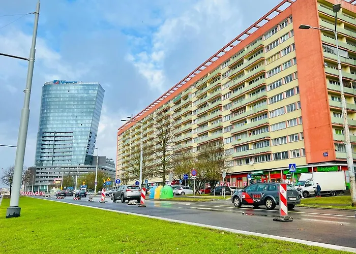 Centrum Wyzwolenia Apartment